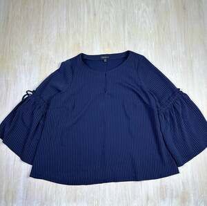 Lane Bryant Navy Key Hole Pin Stripe Bell Sleeve Print Long Sleeve Blouse 14/16